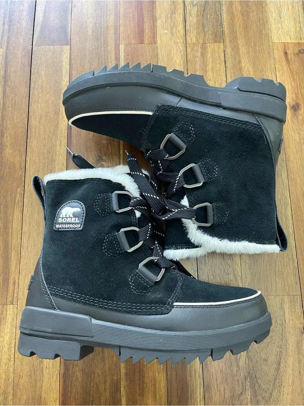 SOREL Women's Tivoli V Waterproof Boot size 8